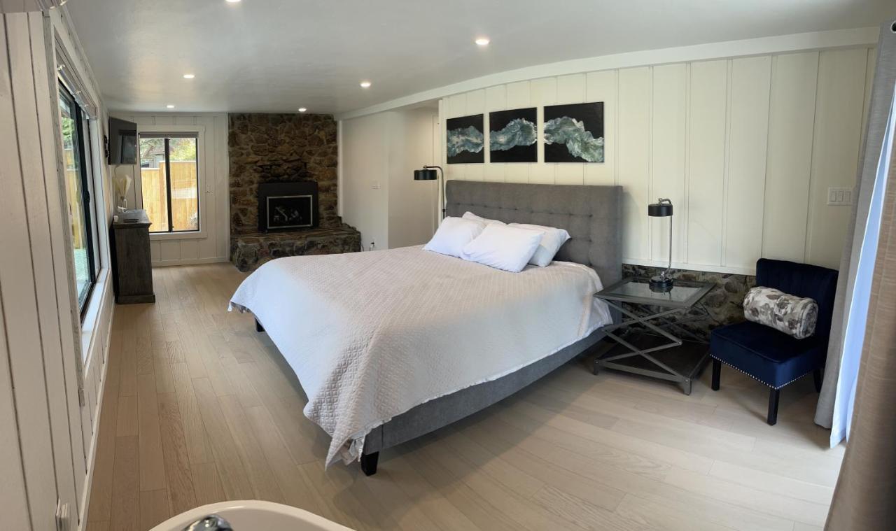 The River House Grants Pass Exterior photo