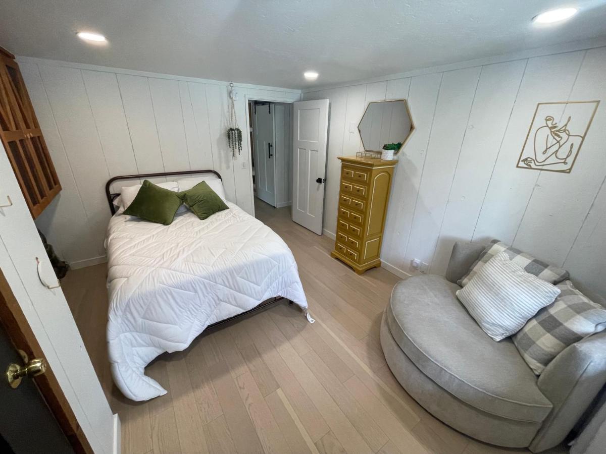 The River House Grants Pass Exterior photo